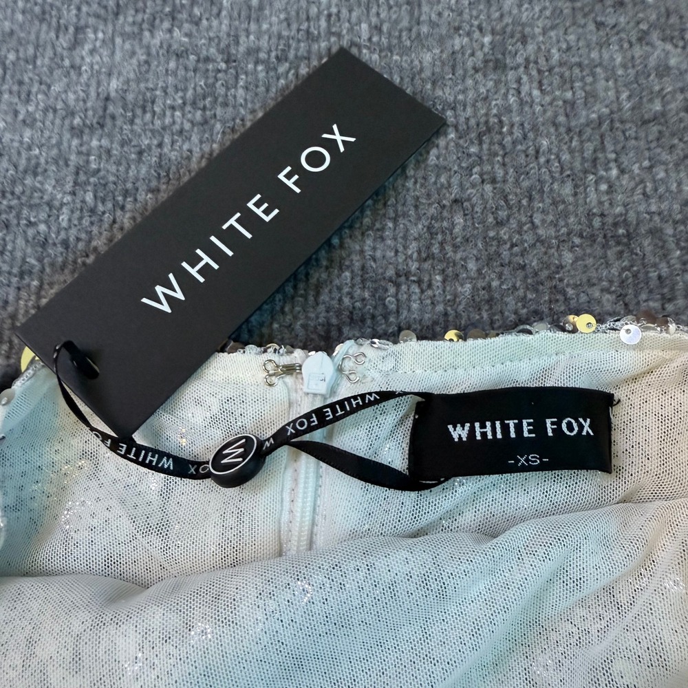 NWT White Fox Silver Sequin Paillette Strapless Glam Mini Dress Women's Size XS - Picture 8 of 8